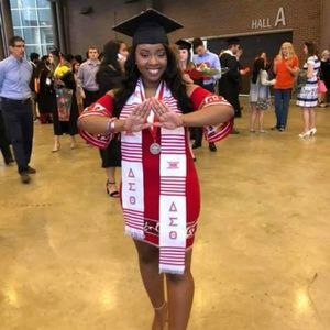 Meet your Posher, Kyra